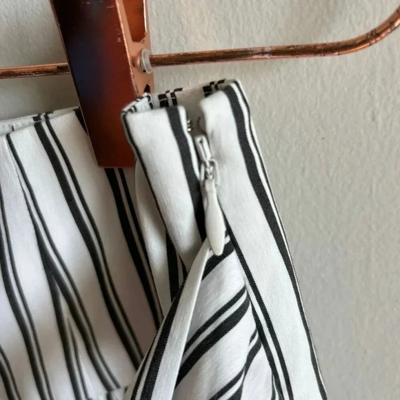 BCBGMAXAZRIA Womens Self Tie Belt Stripe Wide Leg Pants Black White Size 2/4 - Picture 11 of 13